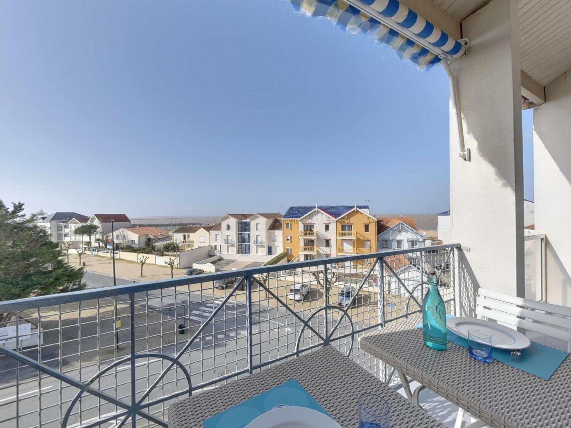 Duplex 3 Pieces A Deux Pas De La Plage Avec Parking - 4 Pers - Fr-1-706-16 Châtelaillon-Plage Esterno foto
